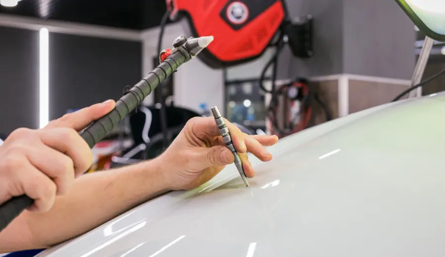What to Expect During Paintless Dent Repair Lee's Summit, MO
