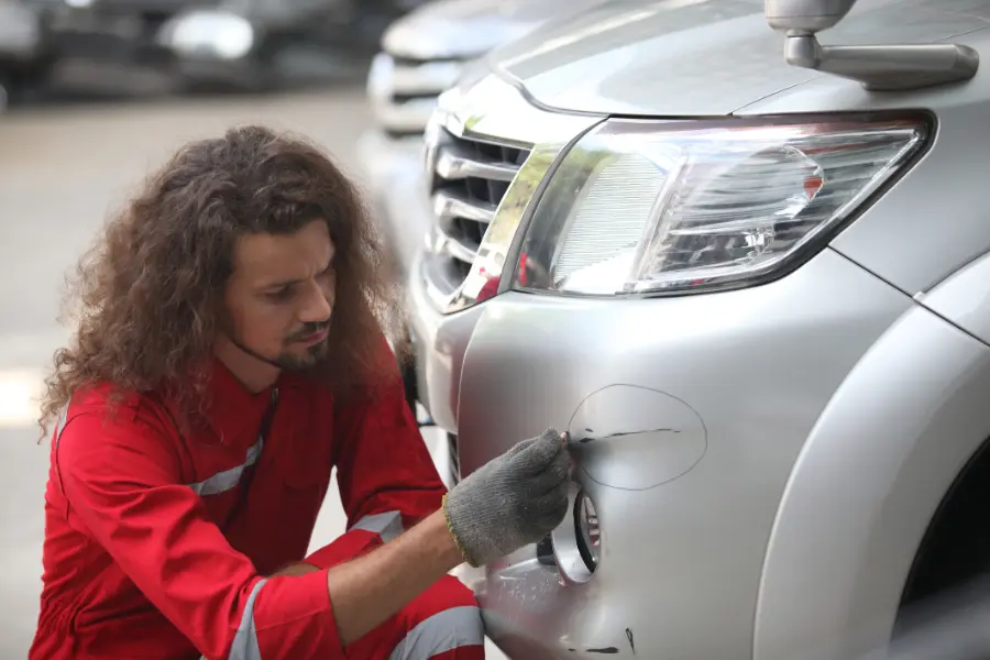 Expert Mobile Dent Repair in Lee's Summit, MO